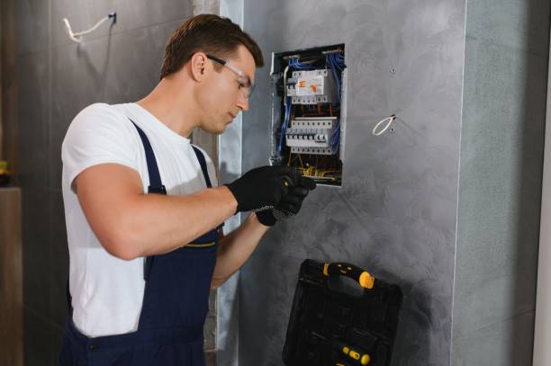 Best Emergency Electrician Near Me  in Highland City, FL